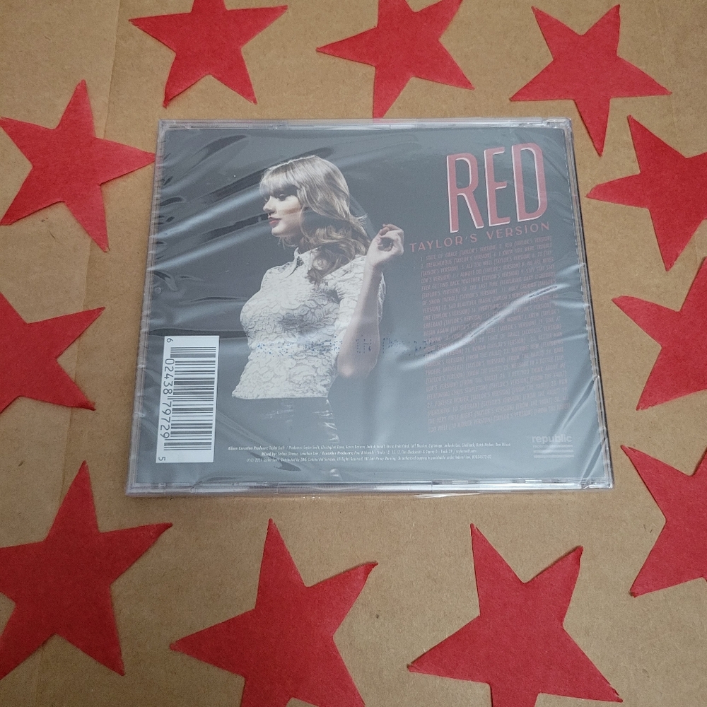 Red (Taylor's Version) Signed CD Taylor Swift - Picture 3 of 3